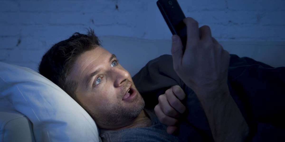 Digital Privacy: UK Users Trust Unencrypted Apps